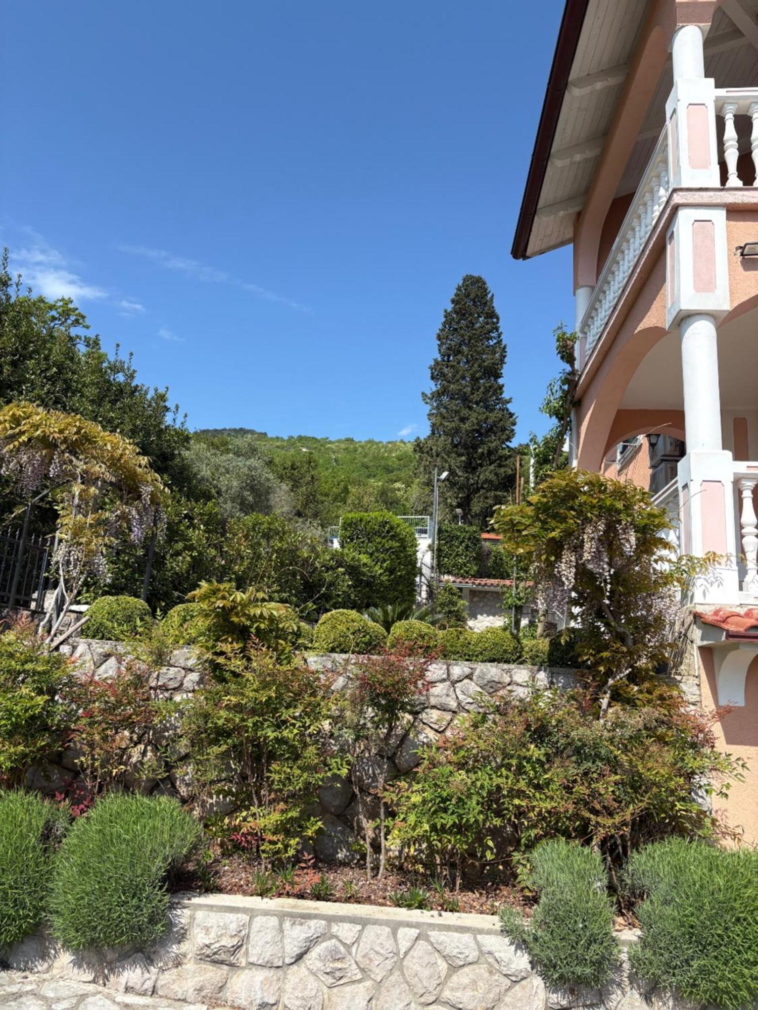 Bed And Breakfast Villa Iris Mošćenička Draga Exterior foto